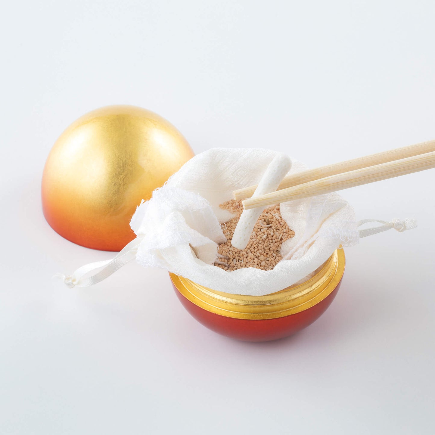 【メモリアルケース】蕾花（らいか） NK009　重さ測る