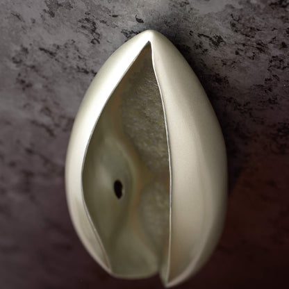 【祈りアート】一輪まゆ　こころ包み　P04