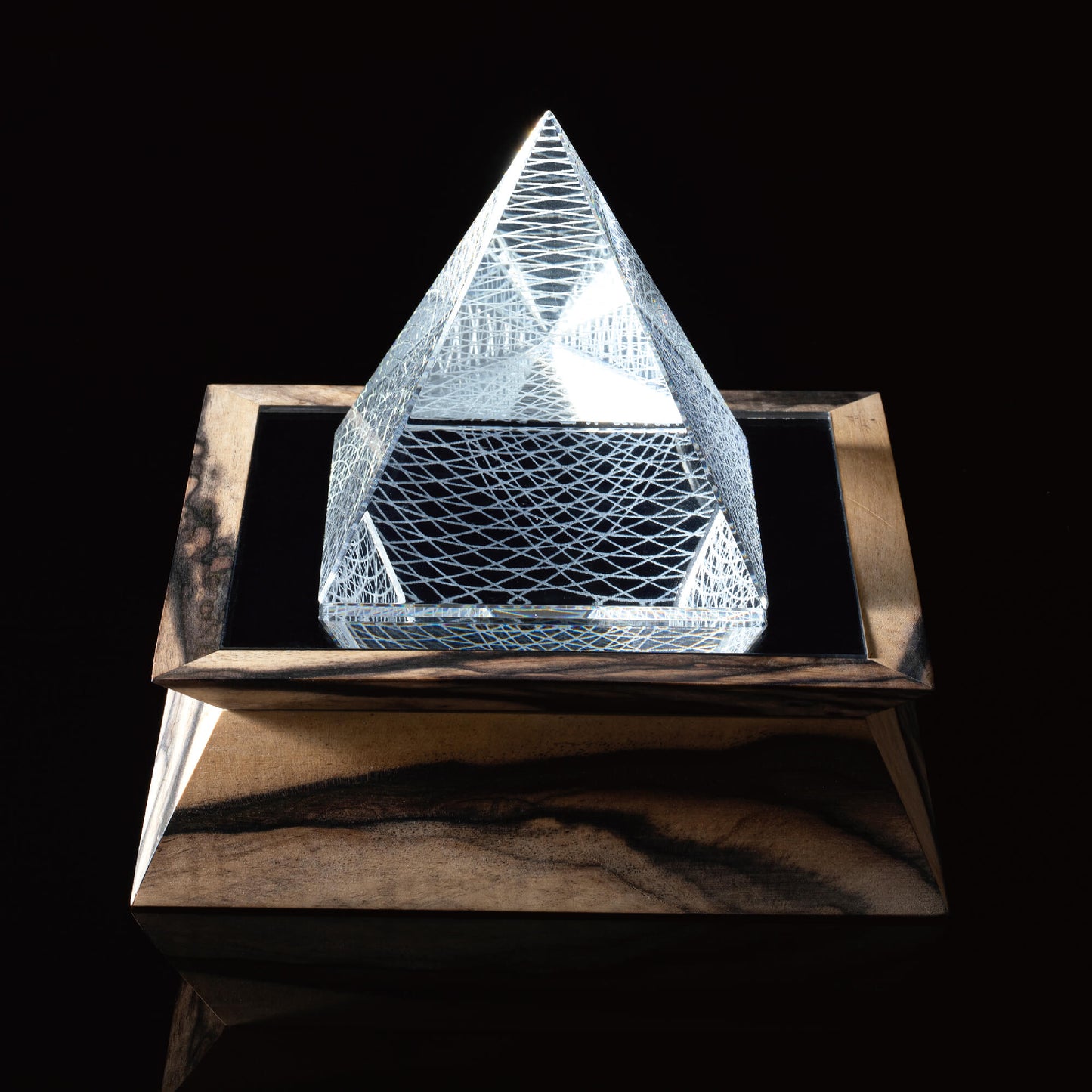 【祈りアート】祈りピラミッド　永遠の光景　P05