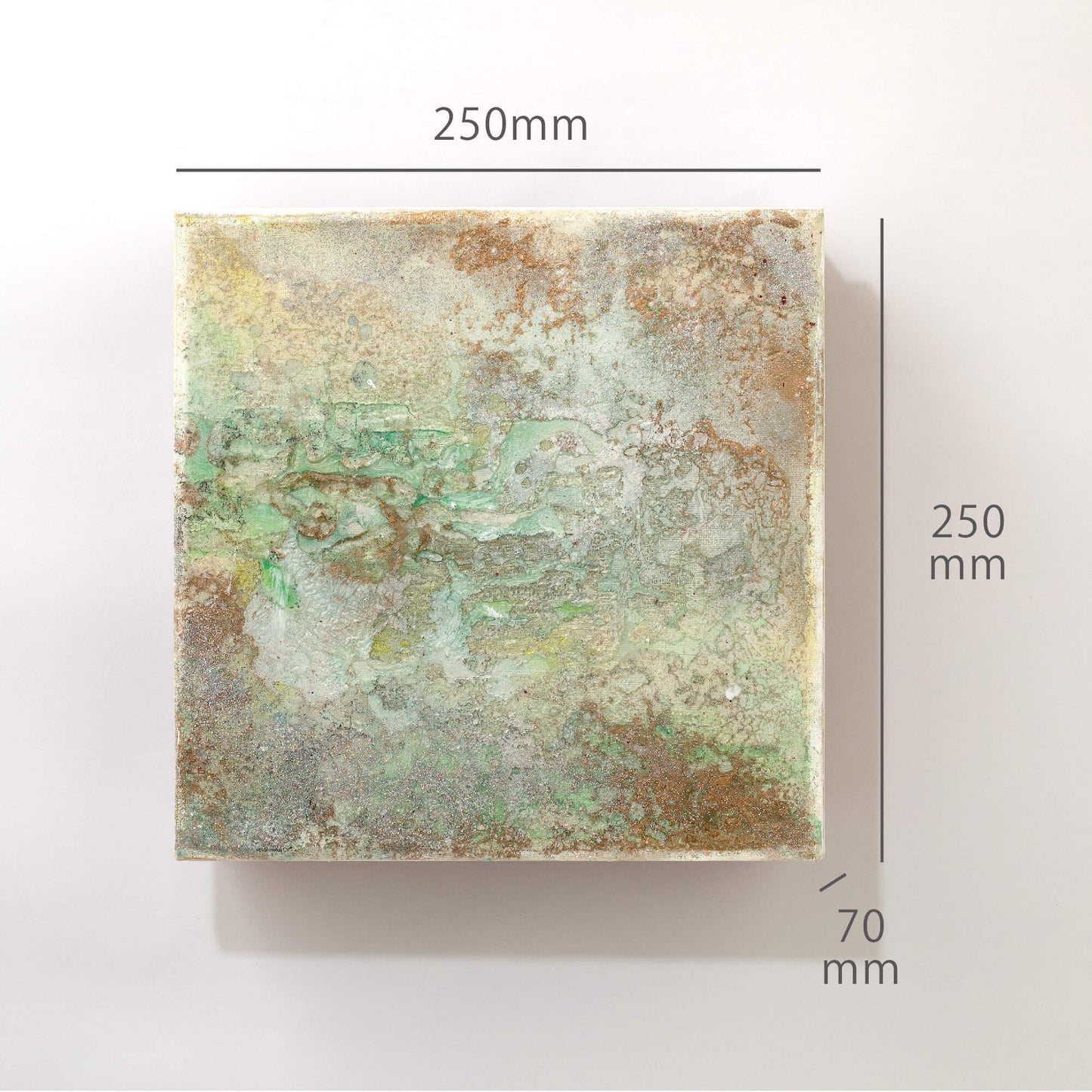 【祈りアート】SOU 光流シリーズ 30角 水晶入 P16