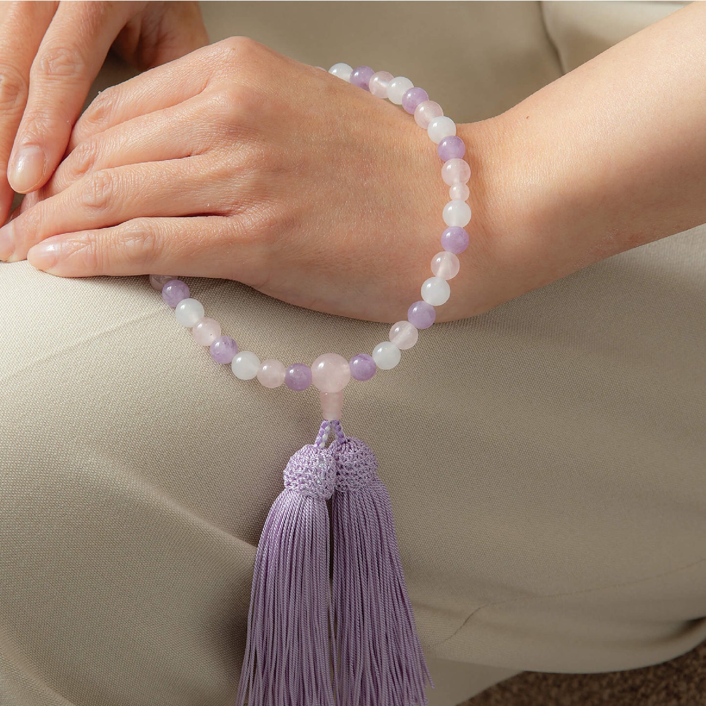 【念珠】淡貴石 片手7mm 紅水晶仕立 本絹頭房  SN003