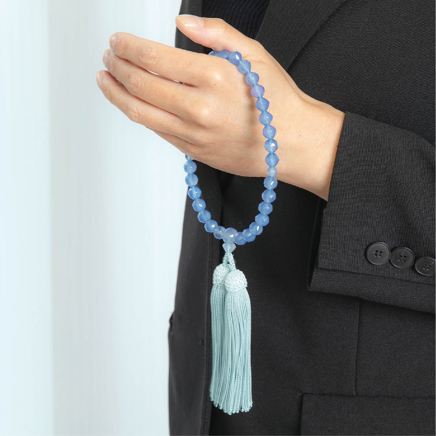 【念珠】ブルーカルセドニージュエリーカット 片手8mm 共仕立 本絹頭房  SN007