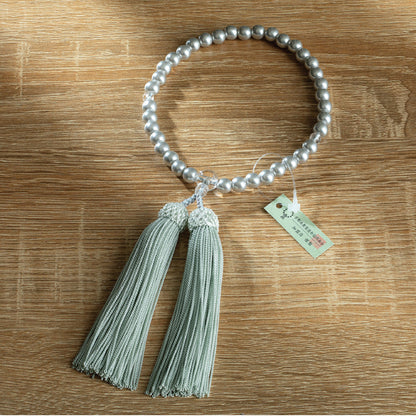 【念珠】再生グレーパール片手7mm P仕立 人絹頭房グレー　SN011