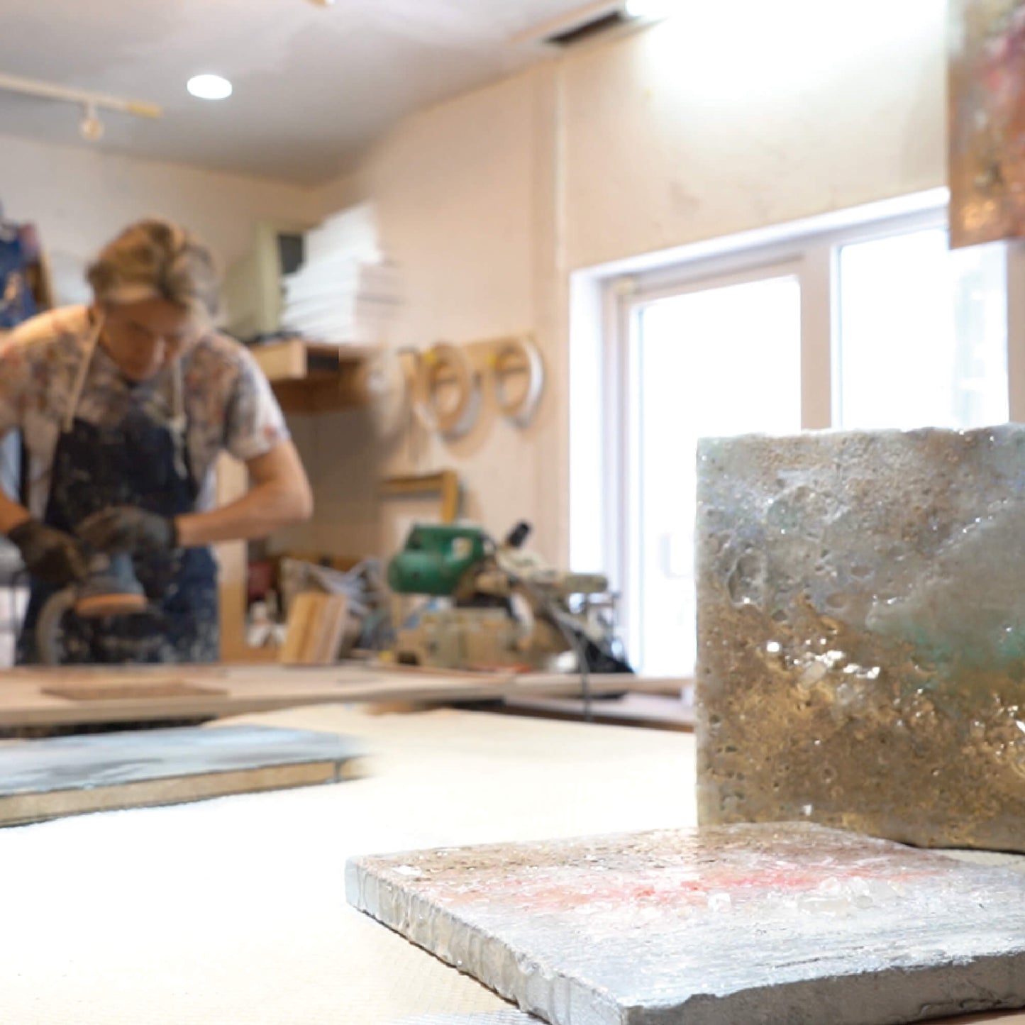 【祈りアート】SOU 光流シリーズ 30角 水晶入 P16